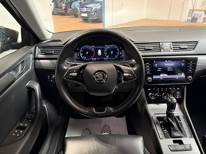 Škoda Superb 1.5 TSI 110kW ACT Style Combi - fotka 6 z 14