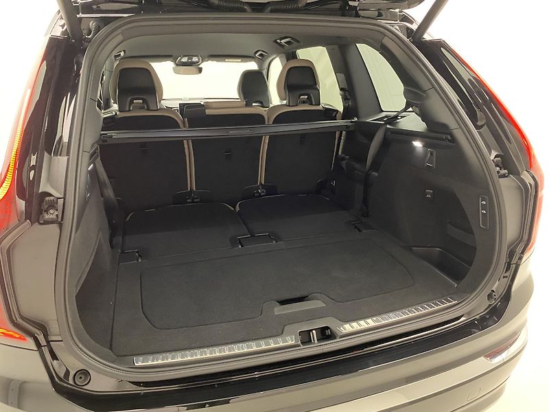 Volvo XC90 (2026) B5 AWD AUT BRIGHT PLUS 7míst - fotka 5 z 66