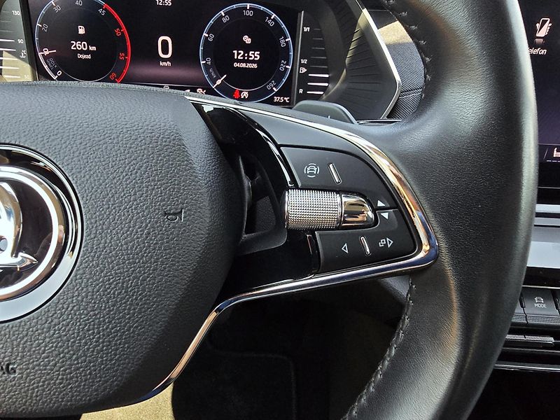 Škoda Octavia 2.0TDI 110KW DSG STYLE+ TZ. ČR - fotka 44 z 48