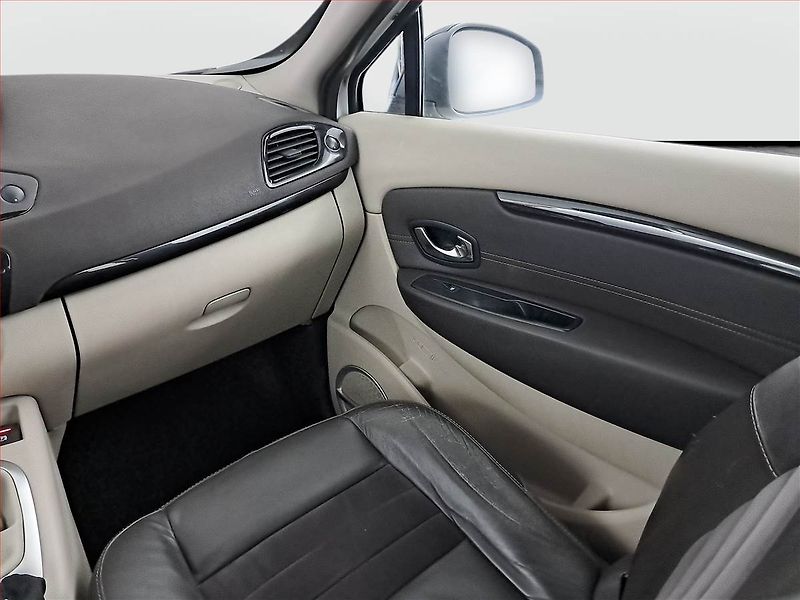 Renault Grand Scénic (2013) 1.5 dCi, Serv.kniha, Tažné - fotka 8 z 24