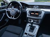 Volkswagen Passat 2.0TDI AUTOMAT VÝHŘEV SENZORY - náhled 25