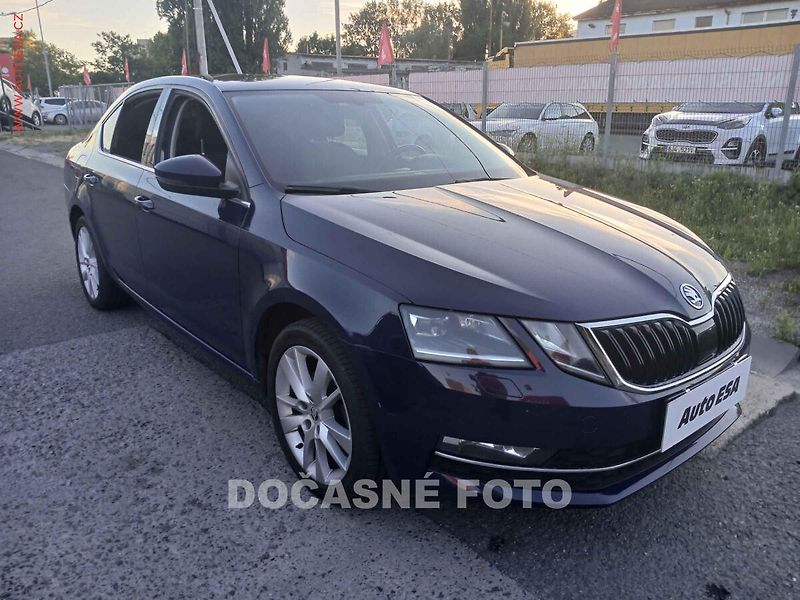Škoda Octavia (2017) 1.4G-Tec, ČR - fotka 1 z 3