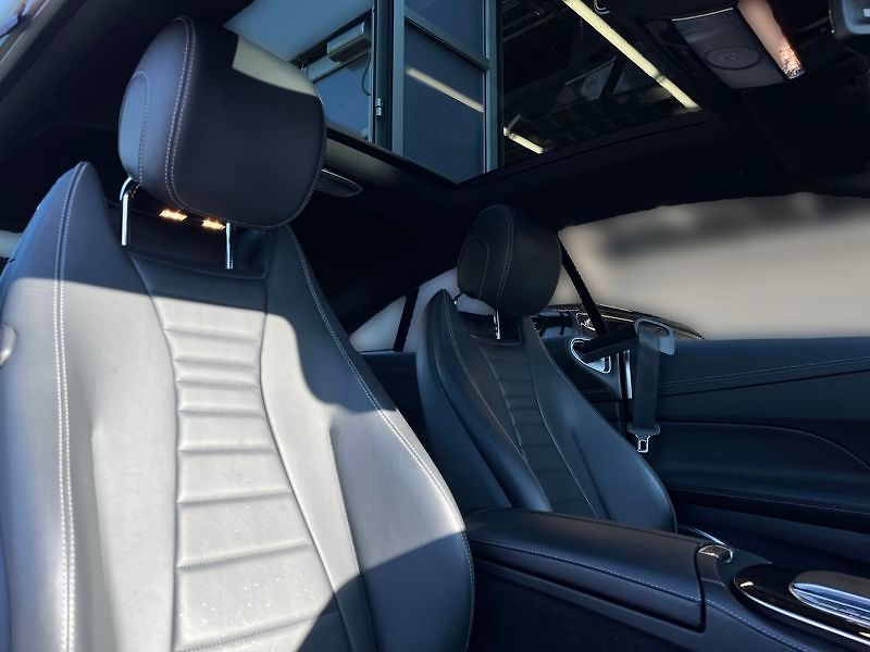 Mercedes-Benz Třídy E Třída E 450 4MATIC kupé AMG Li - fotka 16 z 18