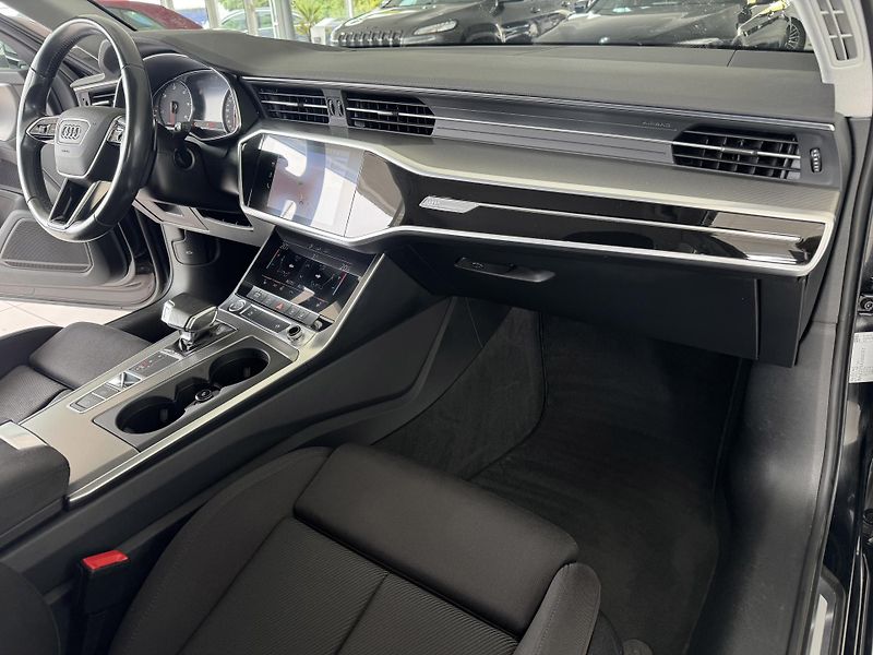 Audi A6 Avant 40TDI Sport*REZERVACE! - fotka 11 z 37