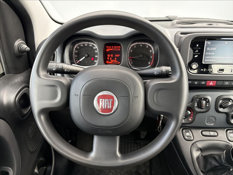 Fiat Panda 1,0 Hybrid Klima CZ 1 MAJITEL - fotka 8 z 25