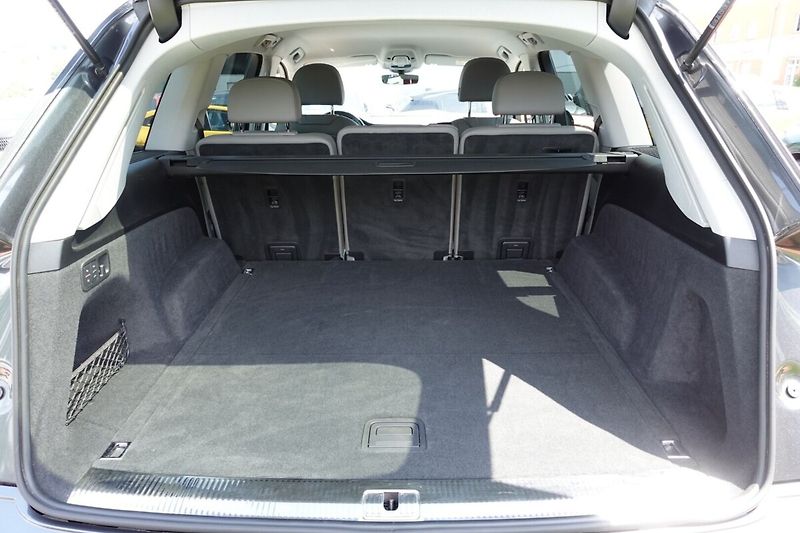 Audi Q7 3,0TDi 210kW S-Line, Soft clos - fotka 15 z 34