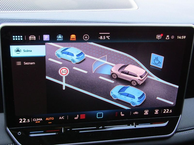 Volkswagen Tiguan (2025) People 1,5 eTSI 110 kW mHEV - fotka 28 z 30
