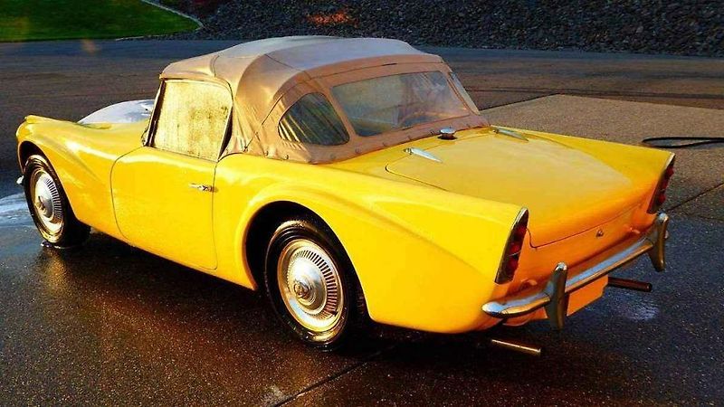 Daimler SP250.