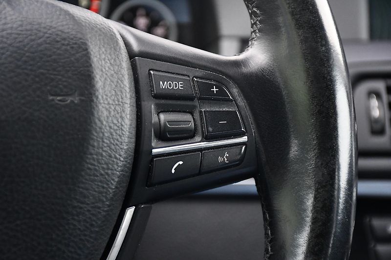 BMW Řada 5 530d xDrive ČR 2xKOLA - fotka 27 z 47