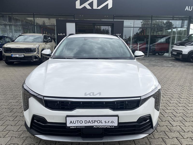 Kia K4 Sportswagon (2026) 1,6 T-GDi 7DCT TOP  - fotka 8 z 22