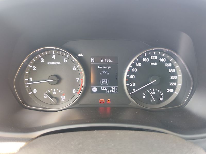Hyundai i30 1.5 T-GDI/117kW Smart Navi - fotka 16 z 34