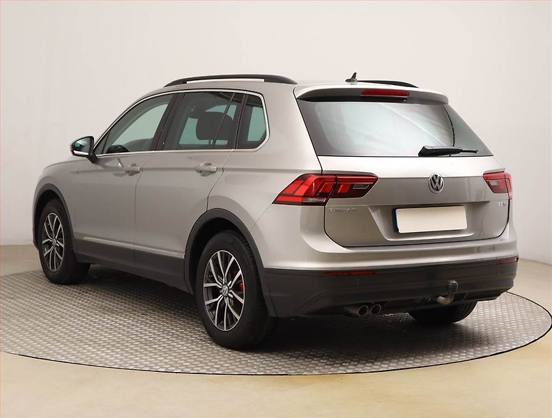 Volkswagen Tiguan (2016) Comfortline 2.0 TDI, Navi - fotka 4 z 22