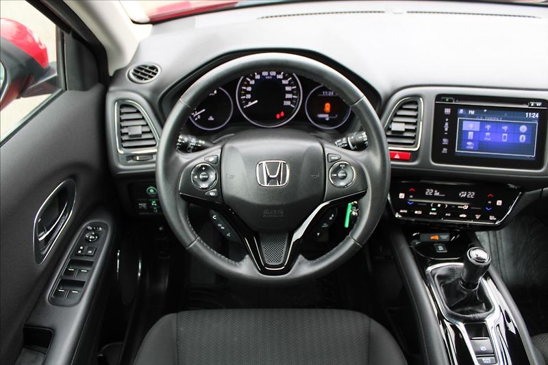 Honda HR-V 1,5 V-TEC  ELEGANCE - fotka 10 z 24