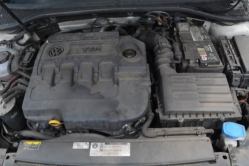Volkswagen Passat VARIANT - fotka 8 z 18