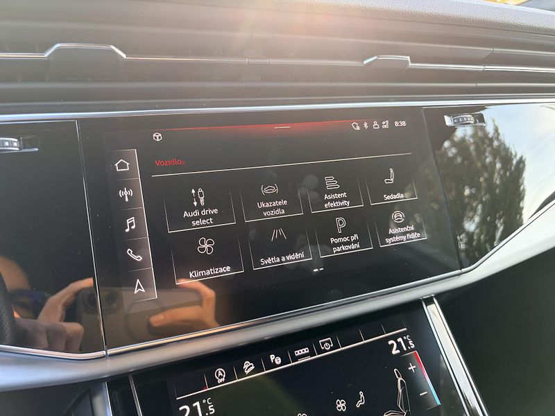 Audi Q7 QUATTRO S-LINE MATRIX NEZ. TOP - fotka 40 z 64