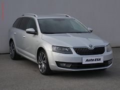 Škoda Octavia (2017) 2.0 TDi, ČR, L&K, DSG - fotografie inzerátu