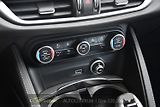 Alfa Romeo Stelvio 2.0T 16V 206kW VELOCE AT8 Q4 - náhled 30