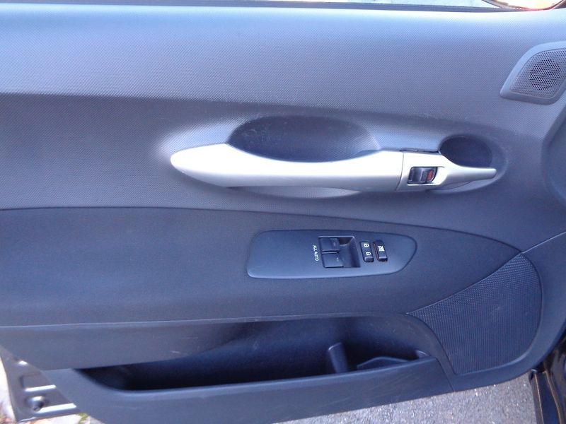 Toyota Auris 1.6 Valvematic Terra Cool - fotka 11 z 21