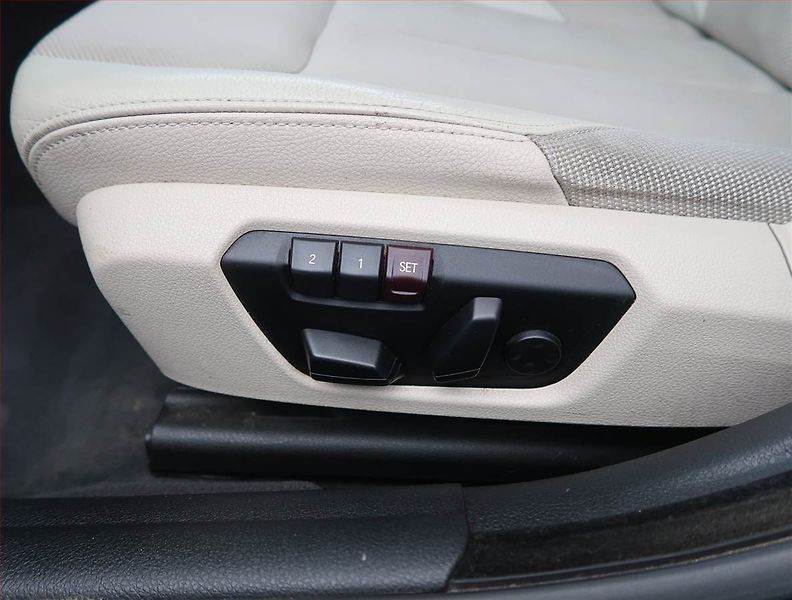 BMW Řada 4 (2015) 430d xDrive, 4X4, Automat - fotka 21 z 25