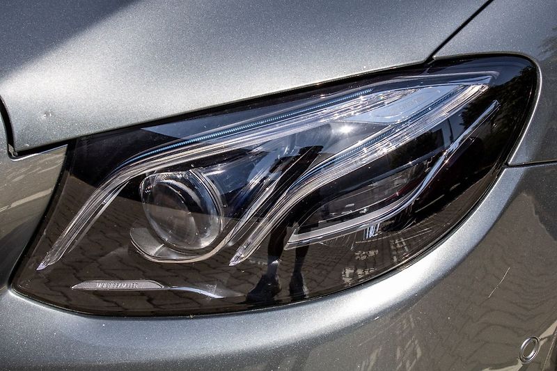 Mercedes-Benz Třídy E D 2017 AT 143kW - fotka 7 z 26