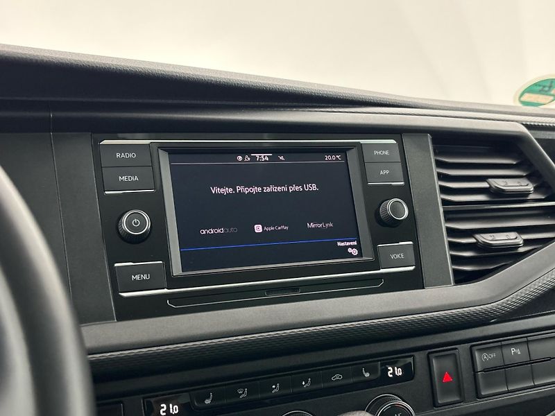 Volkswagen Caravelle Long Comfortline DSG - fotka 24 z 27