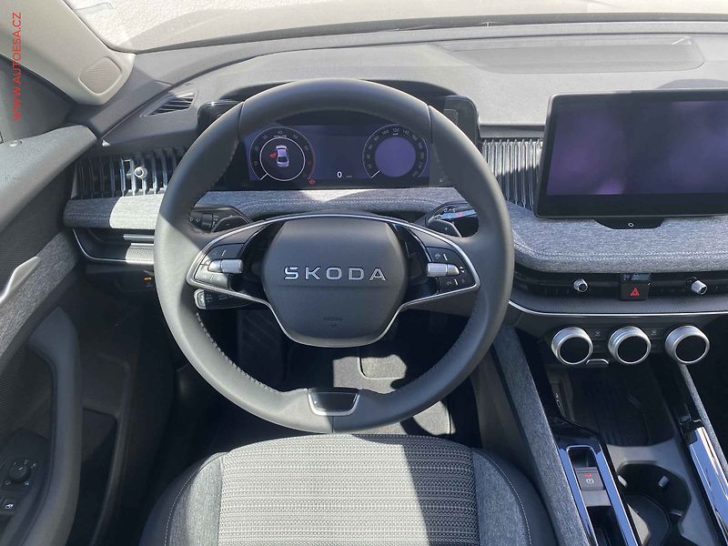 Škoda Superb (2026) 1.5 e-TSi, ČR, Selection, DSG - fotka 11 z 21