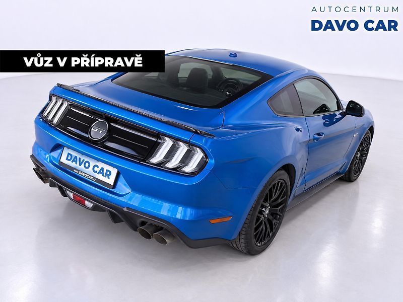 Ford Mustang 5,0 V8 331kW GT B&O Automat CZ - fotka 5 z 12