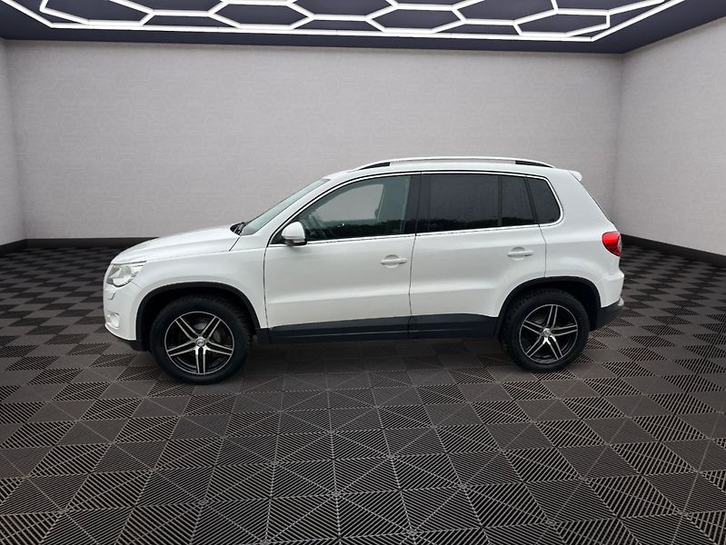 Volkswagen Tiguan (2009) 2.0Tdi 125kw 4x4 - fotka 3 z 30