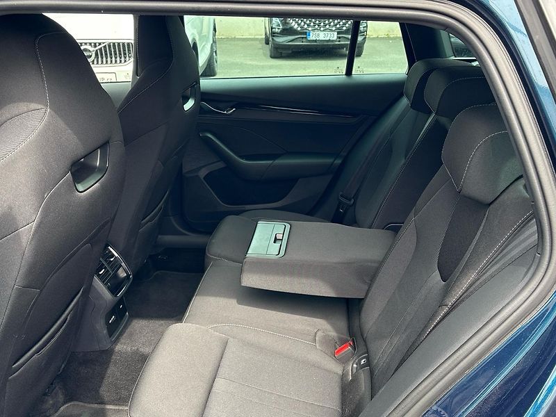 Škoda Octavia (2024) 1.5 TSI DSG 110kW Sportline  - fotka 7 z 25