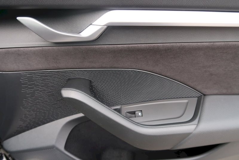 Škoda Octavia (2025) Combi 130 let Premium 1,5 TSi - fotka 15 z 31