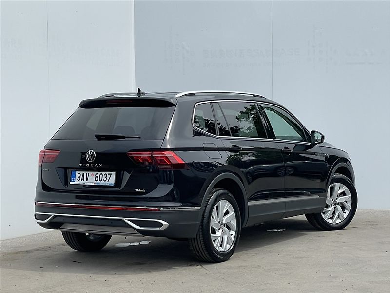 Volkswagen Tiguan Allspace 1,5 TSI DSG EVO Elegance ACC - fotka 3 z 23