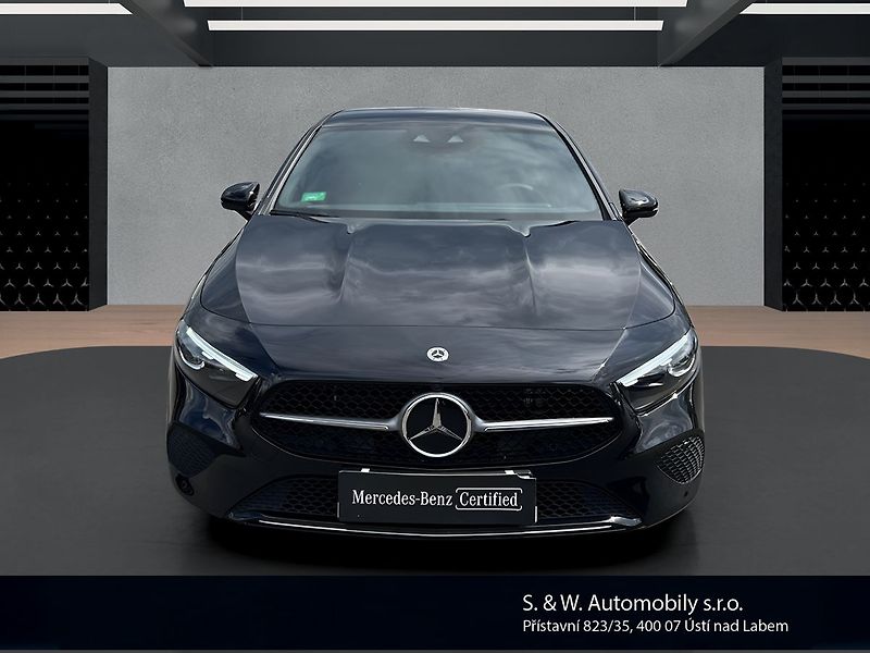Mercedes-Benz Třídy A 250e s hybridní technologií EQ - fotka 8 z 23