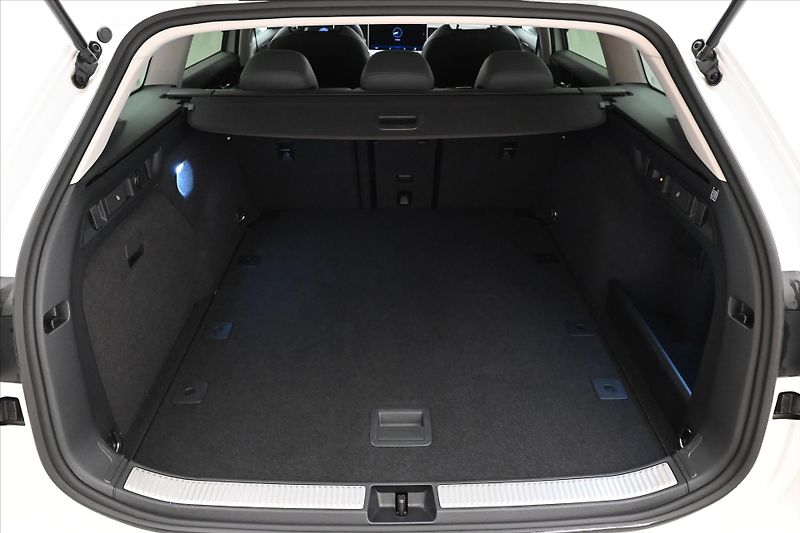 Volkswagen Passat 2,0 TDI 110 kW DSG Business Zá - fotka 10 z 33