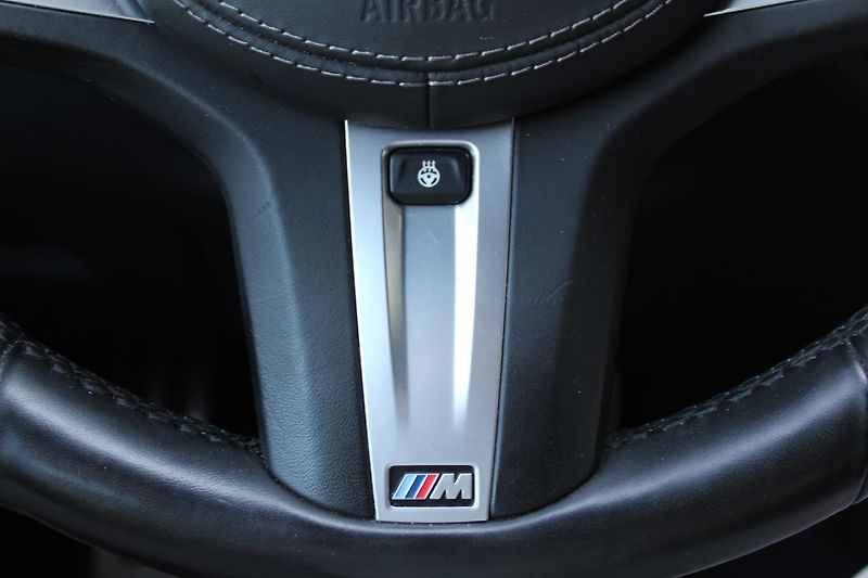 BMW X5 xDrive30d - fotka 14 z 24