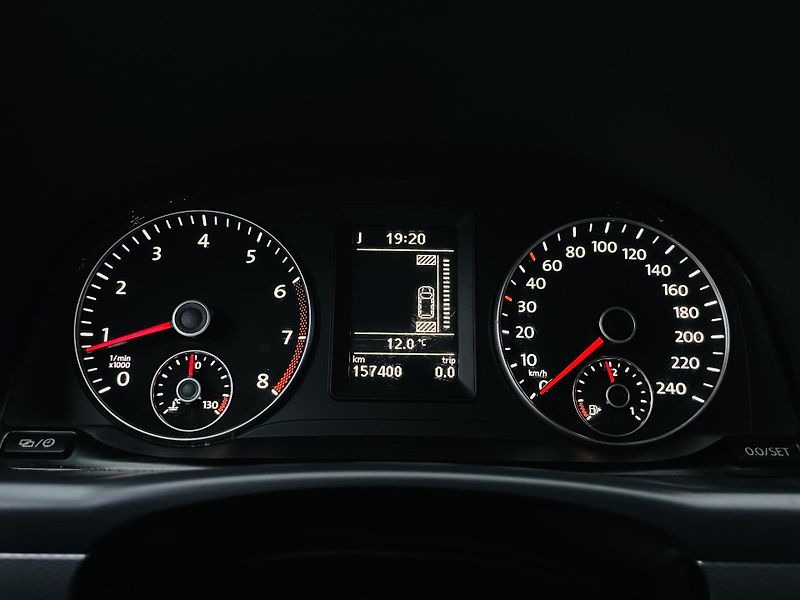Volkswagen Touran 1.4TSI VÝHŘEV SERVISKA TAŽNÉ - fotka 41 z 43
