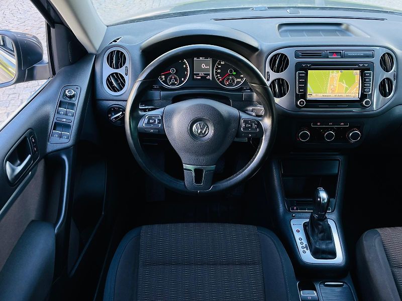 Volkswagen Tiguan 2.0TSI 4x4 AUTOMA KAMERA TAŽNÉ - fotka 23 z 44