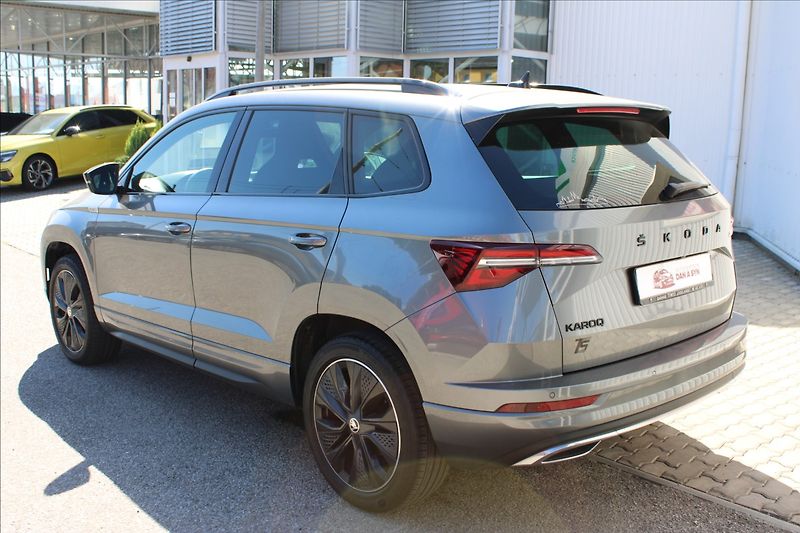 Škoda Karoq 1,5 TSi DSG Sportline 1.majite - fotka 4 z 4