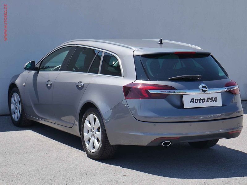 Opel Insignia (2016) 2.0 CDTi, ČR, AC, bixen - fotka 6 z 20