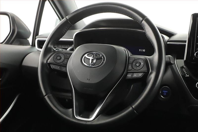 Toyota Corolla (2021) 2.0 Hybrid, Automat - fotka 8 z 16