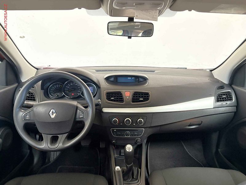 Renault Fluence (2011) 1.6i, ČR, AC, STK4/28 - fotka 8 z 15