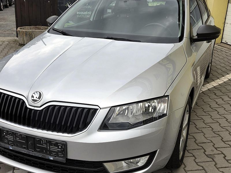 Škoda Octavia 1,2 TSi PO ROZVODECH, 1.maj - fotka 3 z 41