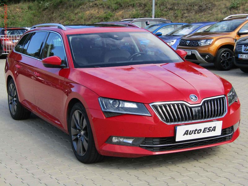 Škoda Superb (2019) 2.0 TDi, ČR, DSG, navi - fotografie inzerátu
