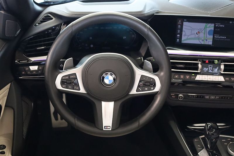 BMW Z4 M40i, Harman, Adaptiv, HUD - fotka 17 z 23