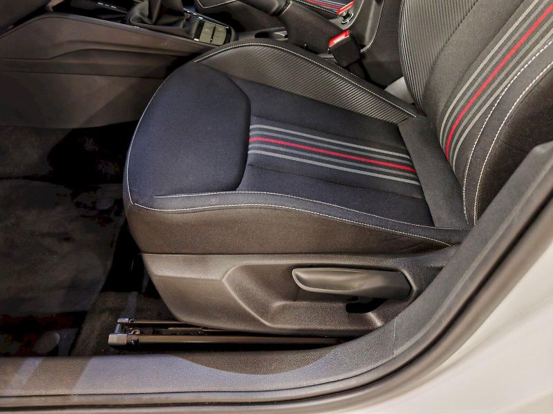 Škoda Kamiq (2025) 1.0 TSI 85 kW Monte Carlo - fotka 22 z 29