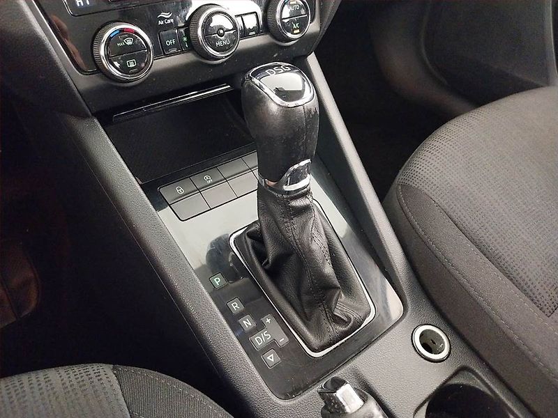 Škoda Octavia (2018) Style 1.6 TDI, Automat, Navi - fotka 13 z 22