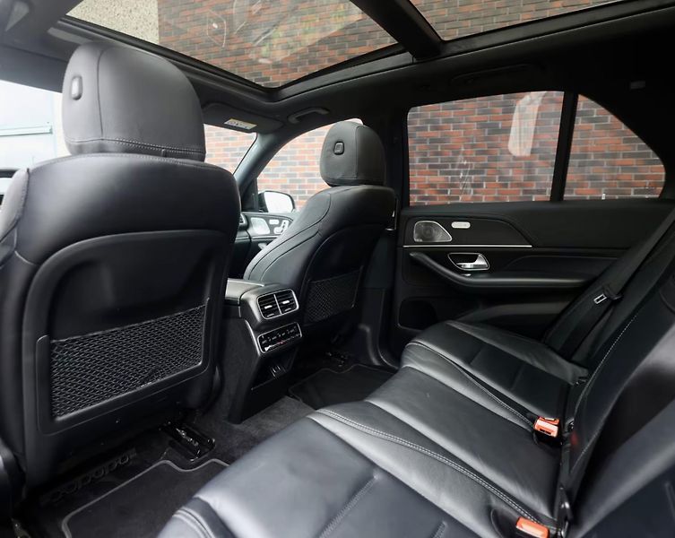 Mercedes-Benz GLE (2023) 580 mHEV 4MATIC - fotka 26 z 40