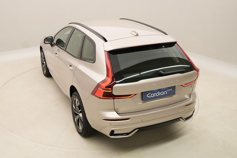 Volvo XC60 (2026) T6 AWD AUT DARK PLUS - fotka 17 z 66