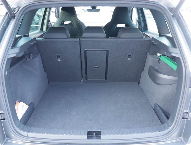 Škoda Karoq (2024) 2.0 TDI, Zár. 5 let/100000 km - fotka 14 z 25