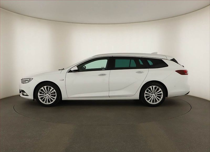 Opel Insignia (2018) 2.0 Turbo 4x4, 4X4, Automat - fotka 3 z 19