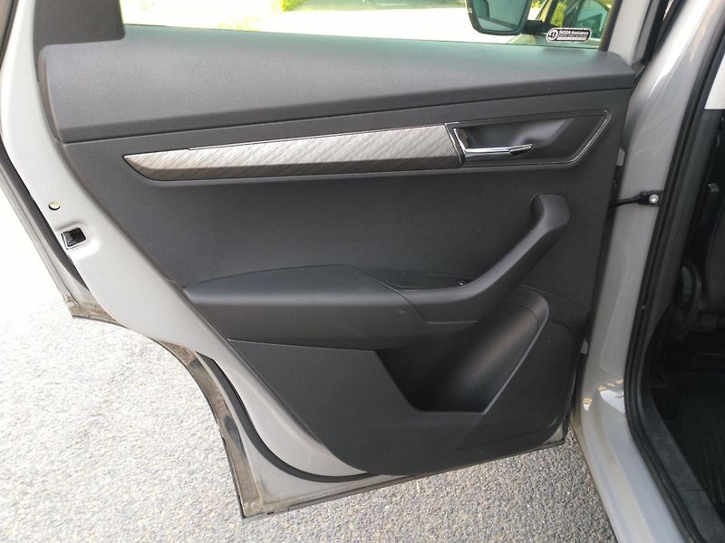 Škoda Karoq 1,5 TSI Style Plus * DSG - fotka 10 z 42
